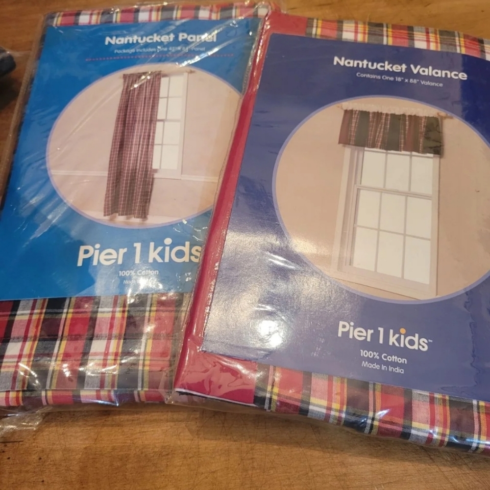 New Pier 1 Kids Nantucket plaid tartan curtain & window valance red blue
